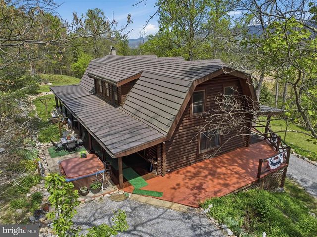 477 E BLACKBERRY LN, Mc Connellsburg, PA 17233