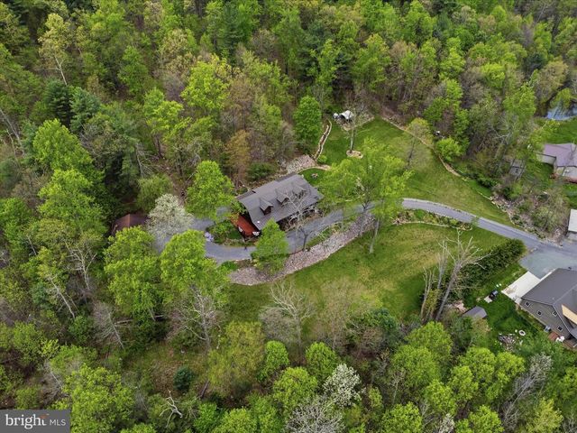 477 E BLACKBERRY LN, Mc Connellsburg, PA 17233