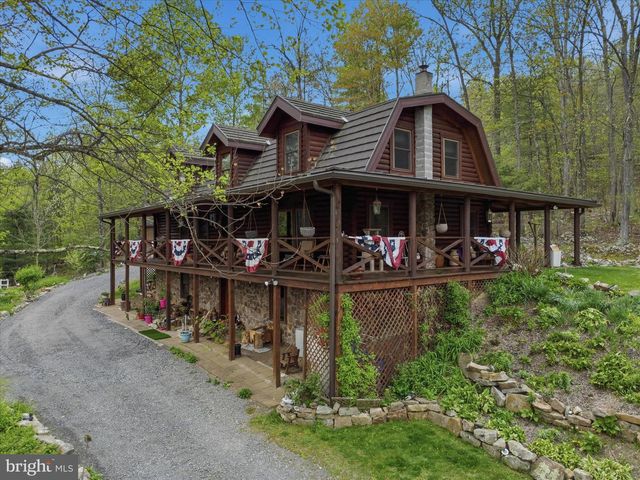 477 E BLACKBERRY LN, Mc Connellsburg, PA 17233