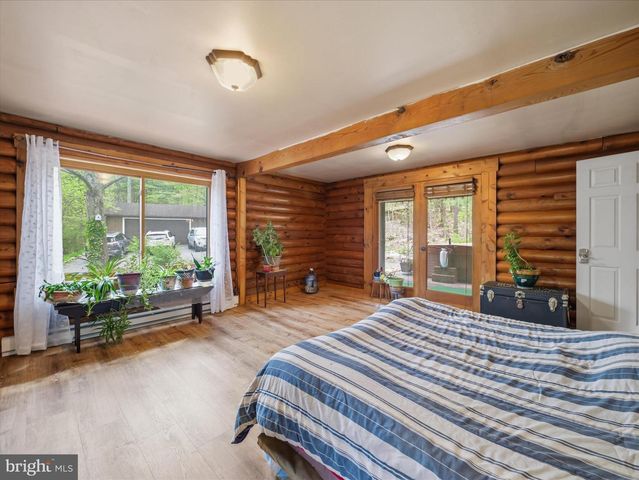 477 E BLACKBERRY LN, Mc Connellsburg, PA 17233