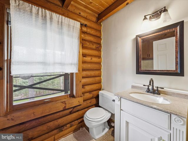 477 E BLACKBERRY LN, Mc Connellsburg, PA 17233