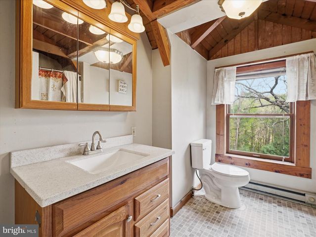477 E BLACKBERRY LN, Mc Connellsburg, PA 17233