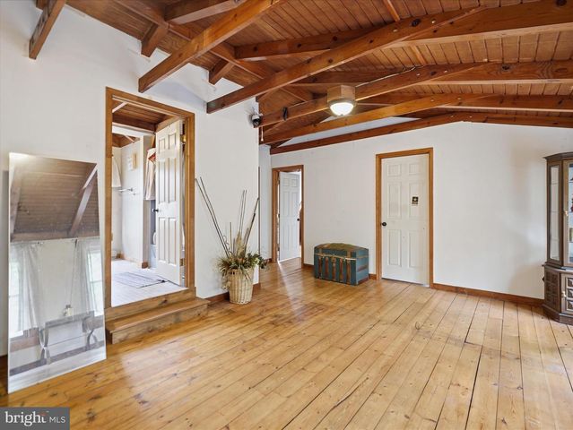 477 E BLACKBERRY LN, Mc Connellsburg, PA 17233