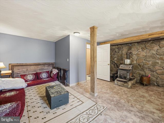 477 E BLACKBERRY LN, Mc Connellsburg, PA 17233