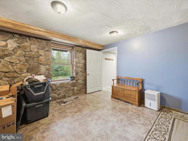 477 E BLACKBERRY LN, Mc Connellsburg, PA 17233