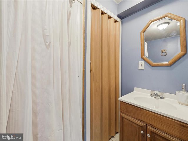 477 E BLACKBERRY LN, Mc Connellsburg, PA 17233