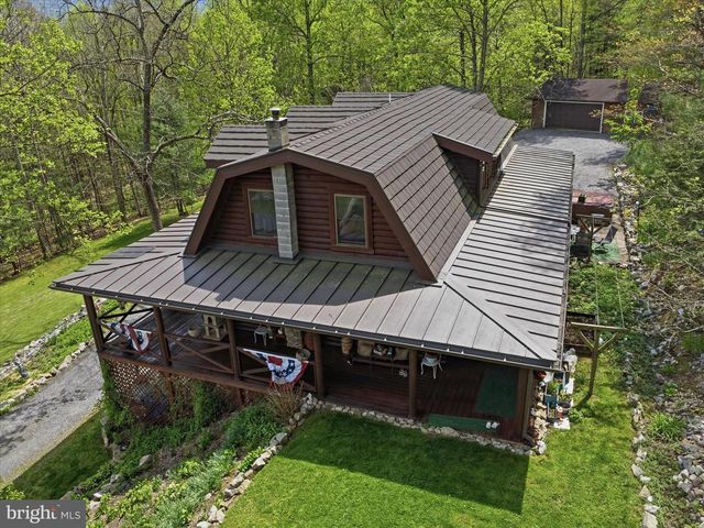 477 E BLACKBERRY LN, Mc Connellsburg, PA 17233