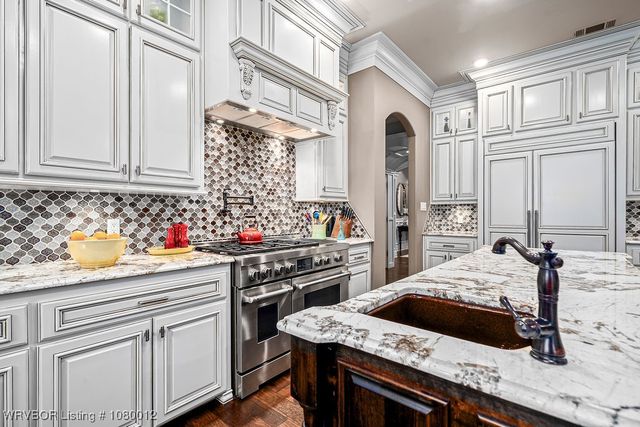 8200 Mile Tree Drive, Fort Smith, AR 72903