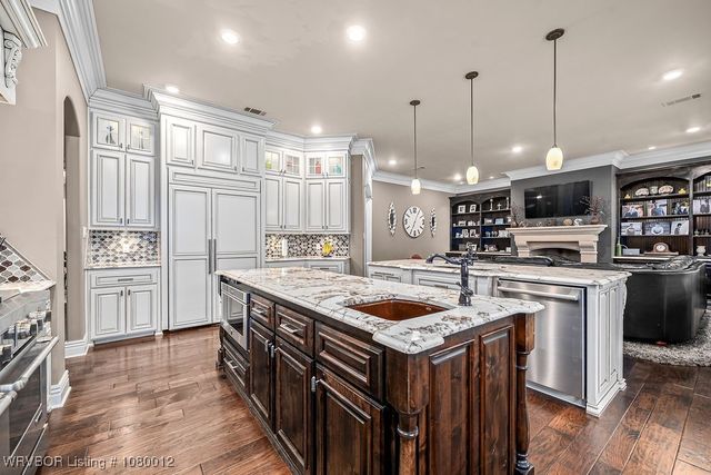 8200 Mile Tree Drive, Fort Smith, AR 72903