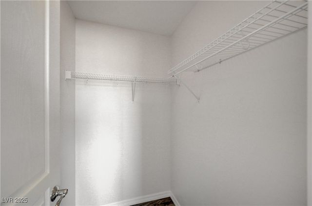 6620 Gray Juniper Avenue, Las Vegas, NV 89130