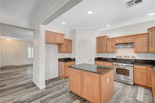 6620 Gray Juniper Avenue, Las Vegas, NV 89130