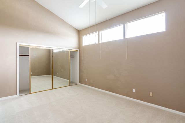 44 April Point Drive S, Montgomery, TX 77356