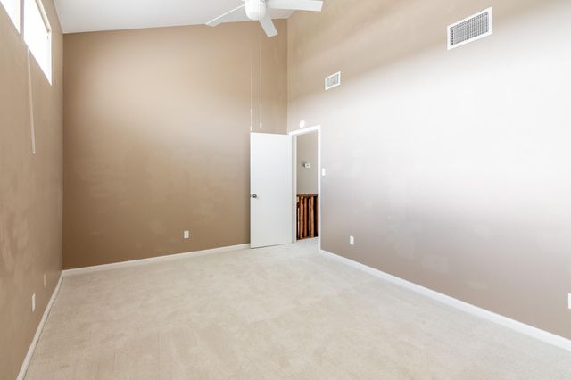 44 April Point Drive S, Montgomery, TX 77356