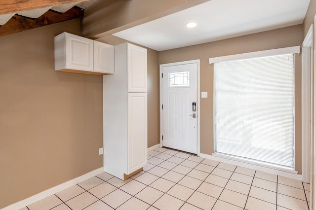 44 April Point Drive S, Montgomery, TX 77356