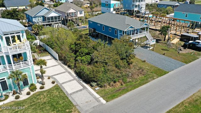 4316 E Dolphin Drive, Oak Island, NC 28465