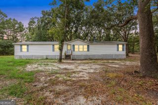 68 Amber Drive, Waverly, GA 31565