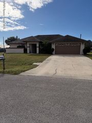 1806 Macklin Street NW, Palm Bay, FL 32907