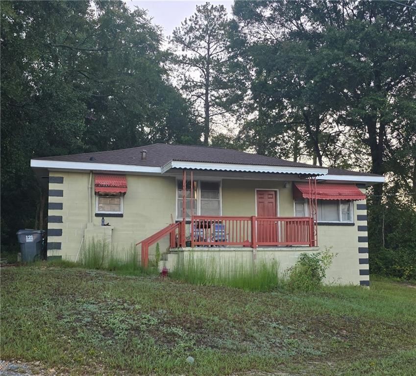 1604 Auburn Road, Phenix City, AL 36867
