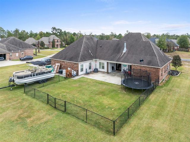 1628 Deerfield Drive, Lake Charles, LA 70611