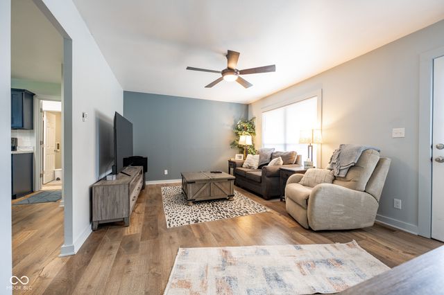 2468 W County Road 25 N, Greencastle, IN 46135