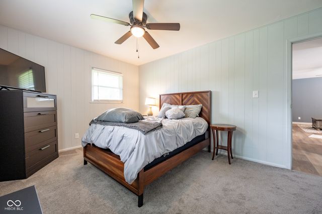 2468 W County Road 25 N, Greencastle, IN 46135