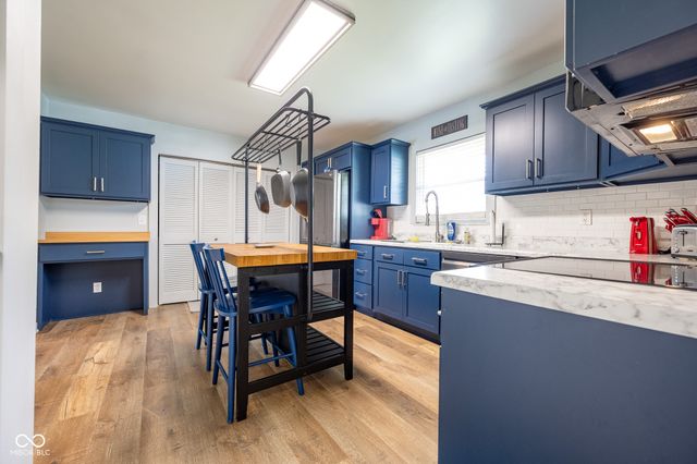 2468 W County Road 25 N, Greencastle, IN 46135