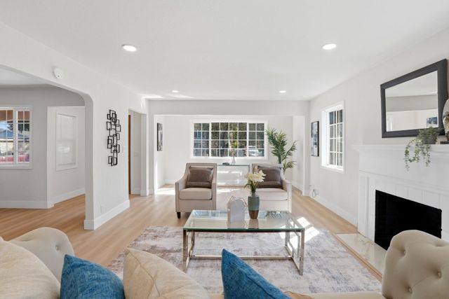 2271 Euclid Avenue, East Palo Alto, CA 94303