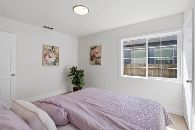 2271 Euclid Avenue, East Palo Alto, CA 94303