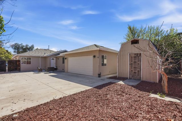 2271 Euclid Avenue, East Palo Alto, CA 94303