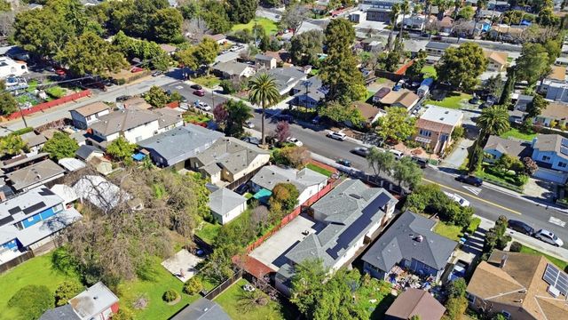 2271 Euclid Avenue, East Palo Alto, CA 94303