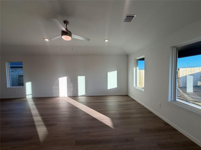 22019 Vernazza Bend Dr, Hockley, TX 77447