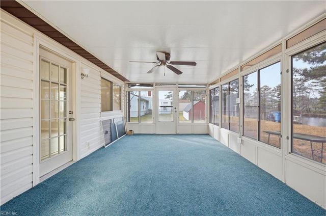 1253 Sir Kay DR, Chesapeake, VA 23323