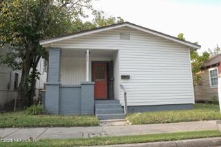 1473 STATE Street W, Jacksonville, FL 32209