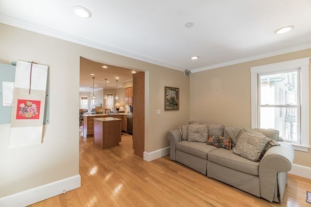 73 Lexington Ave 2, Somerville, MA 02114