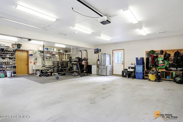 10650 E Ali Circle, Palmer, AK 99645