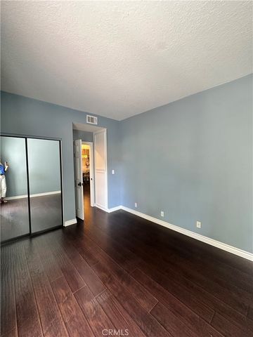 5738 Skyview Way B, Agoura Hills, CA 91301