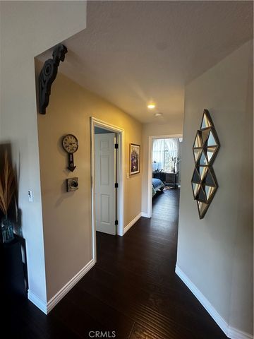 5738 Skyview Way B, Agoura Hills, CA 91301