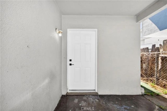 13717 Yukon Ave, Hawthorne, CA 90250