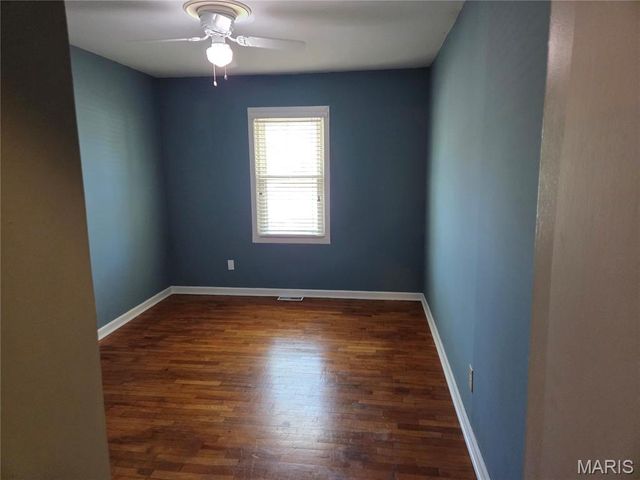 406 Broadway Street, Sikeston, MO 63801