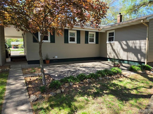406 Broadway Street, Sikeston, MO 63801