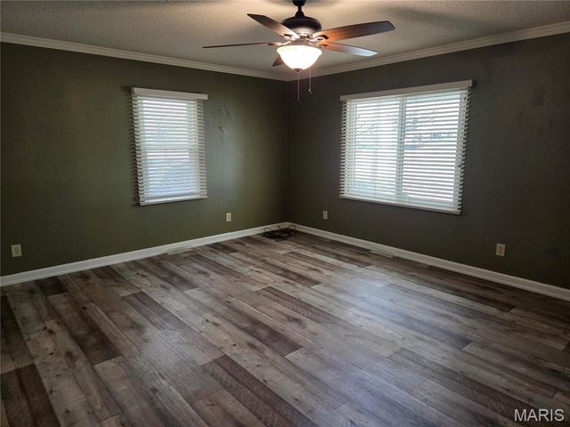 406 Broadway Street, Sikeston, MO 63801
