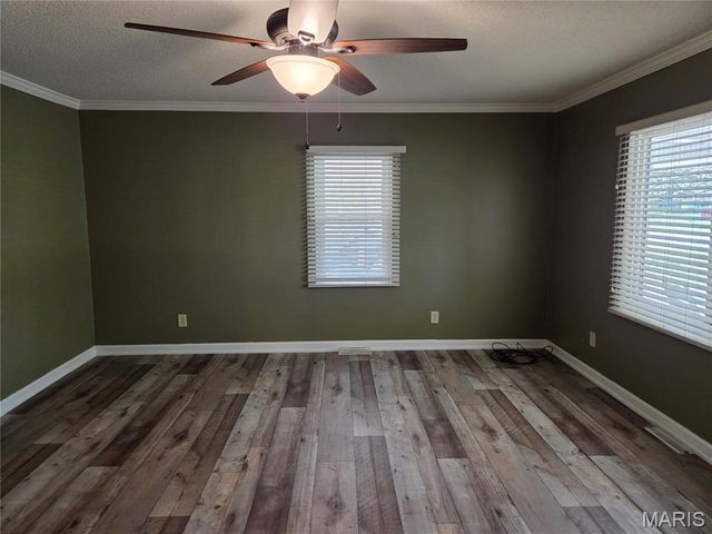 406 Broadway Street, Sikeston, MO 63801