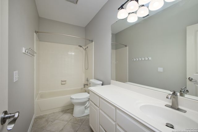 15808 Mission Ridge, San Antonio, TX 78232