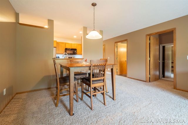 11967 Willow Wood Lane, Holland, MI 49424