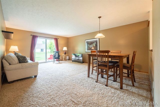 11967 Willow Wood Lane, Holland, MI 49424