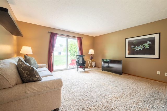 11967 Willow Wood Lane, Holland, MI 49424