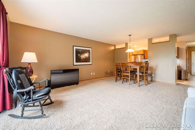11967 Willow Wood Lane, Holland, MI 49424