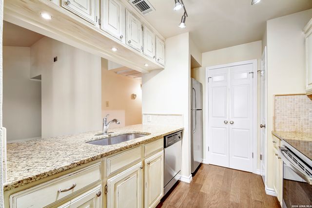 13130 Blanco Rd Apt 1706, San Antonio, TX 78216