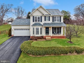 25 FRESH WATER DR, Fredericksburg, VA 22405