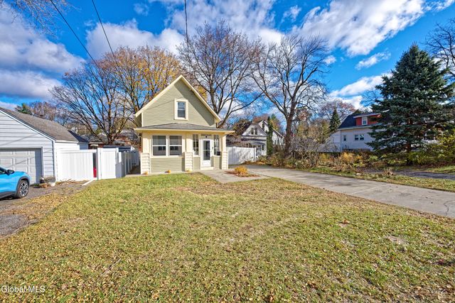 145 Berkshire Boulevard, Albany, NY 12203